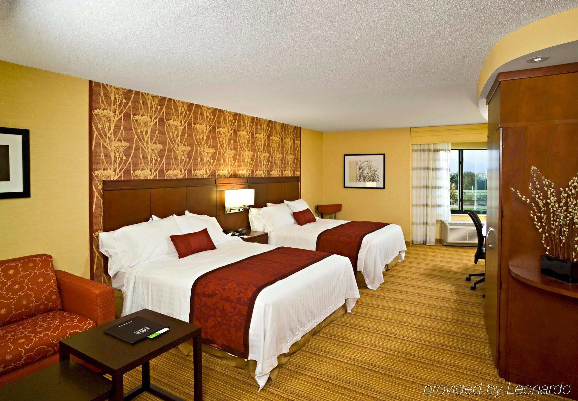 Courtyard Bangor Hotel Bilik gambar